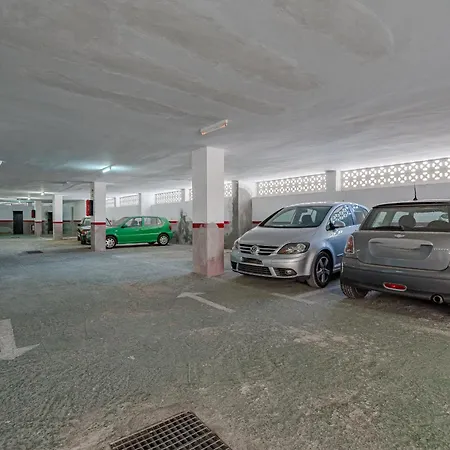 Hermitage Homes Dls アパート